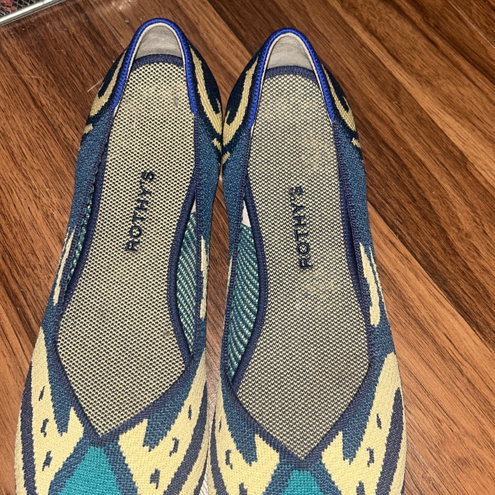 Rothy’s Women’s Flats – Size 12 – Blue & Teal Geometric Pattern - Picture 3 of 5